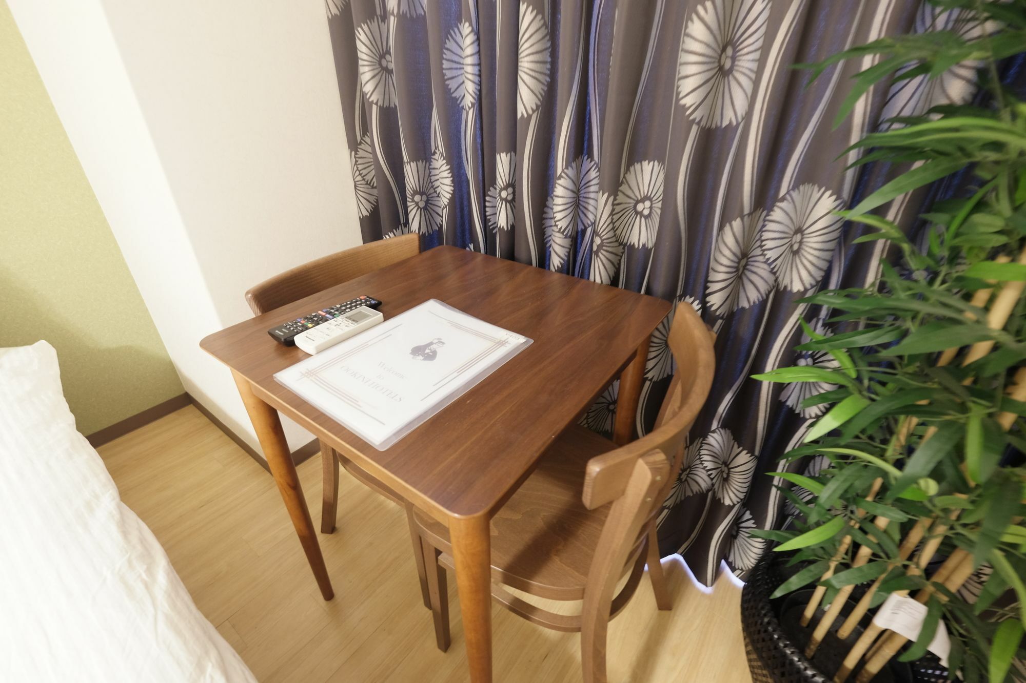 Ookini Hotels Karasuma Gojo Apartment كيوتو المظهر الخارجي الصورة